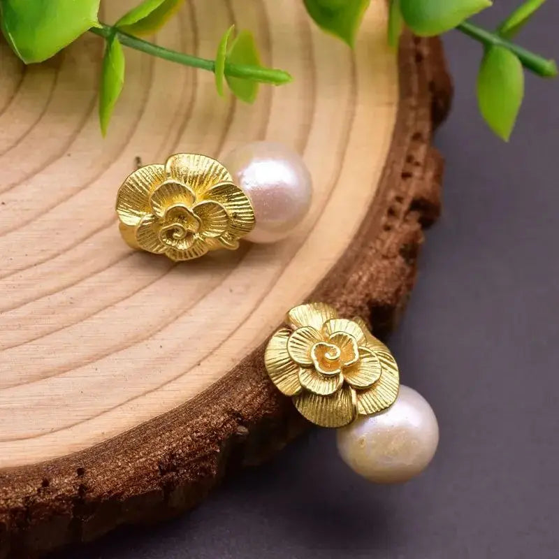 18K Gold Plated Floret With A Single Drop Of Pearl - Earrings