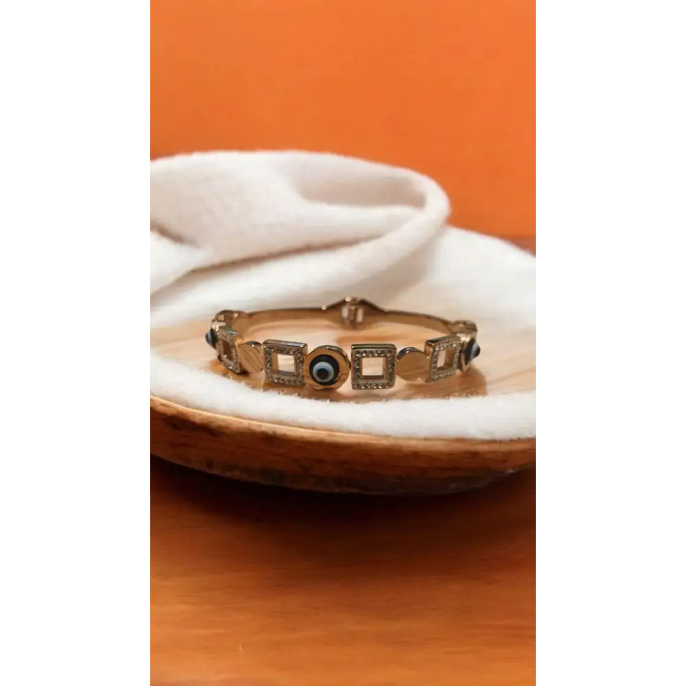 Evil eye bracelet rose gold