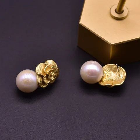 Goldcoast Luxury Gold shops Blossom Pearl Earrings